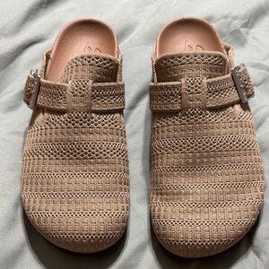 Skechers Arch Fit Granola Crochet Tan/Taupe Slip-On Shoes with Buckle